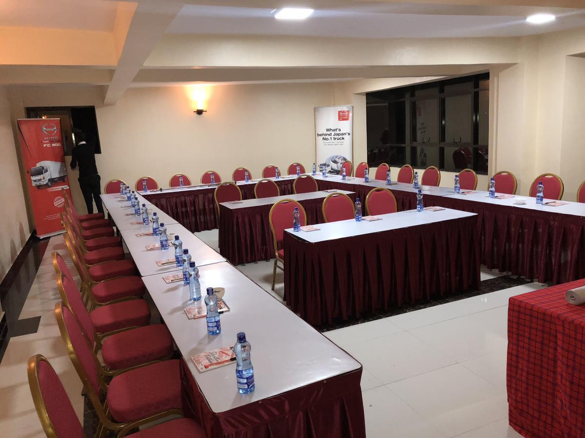 Narok Mara Frontier Hotel מראה חיצוני תמונה